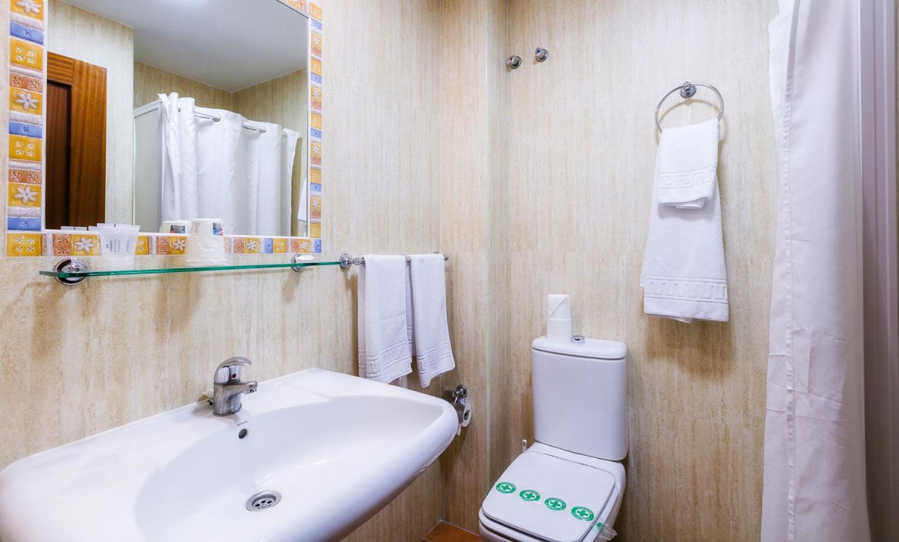 Hotel Galicia Fuengirola Zewnętrze zdjęcie