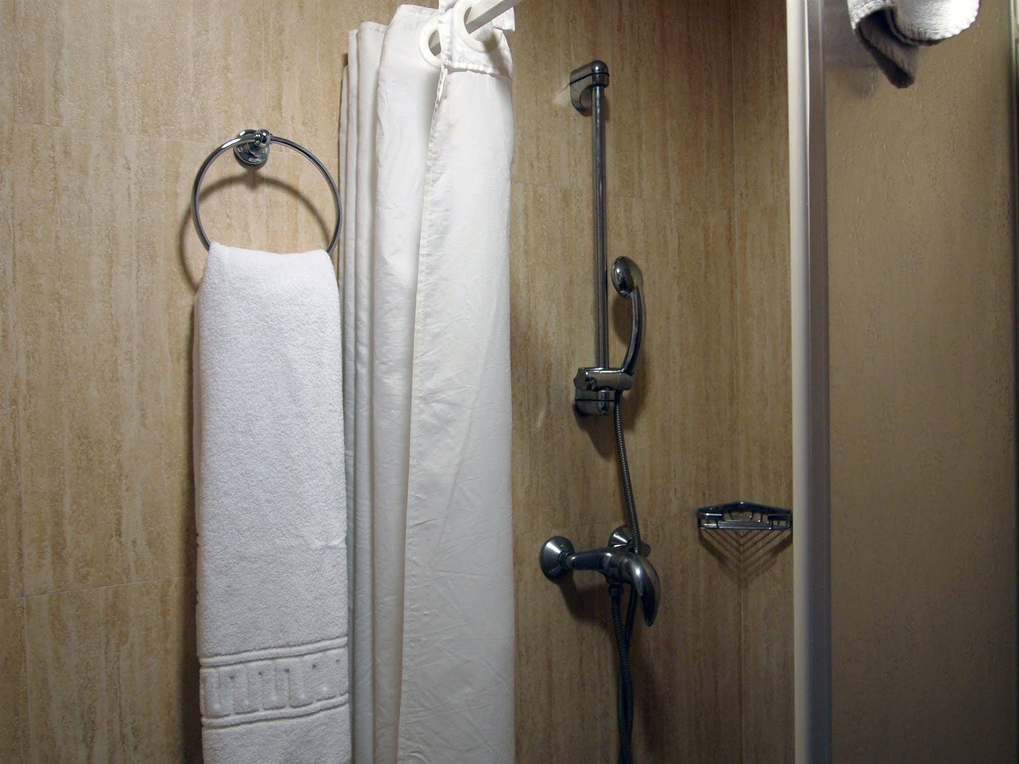 Hotel Galicia Fuengirola Zewnętrze zdjęcie