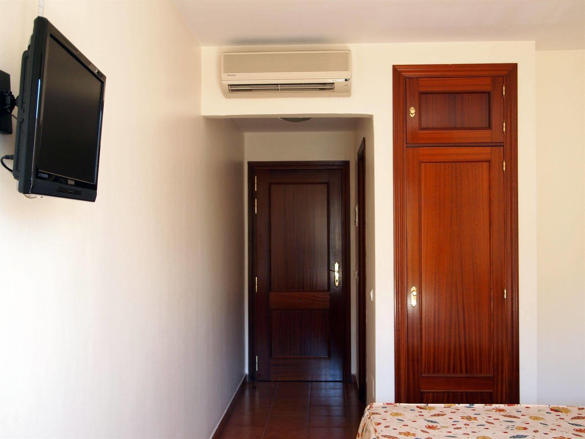 Hotel Galicia Fuengirola Zewnętrze zdjęcie