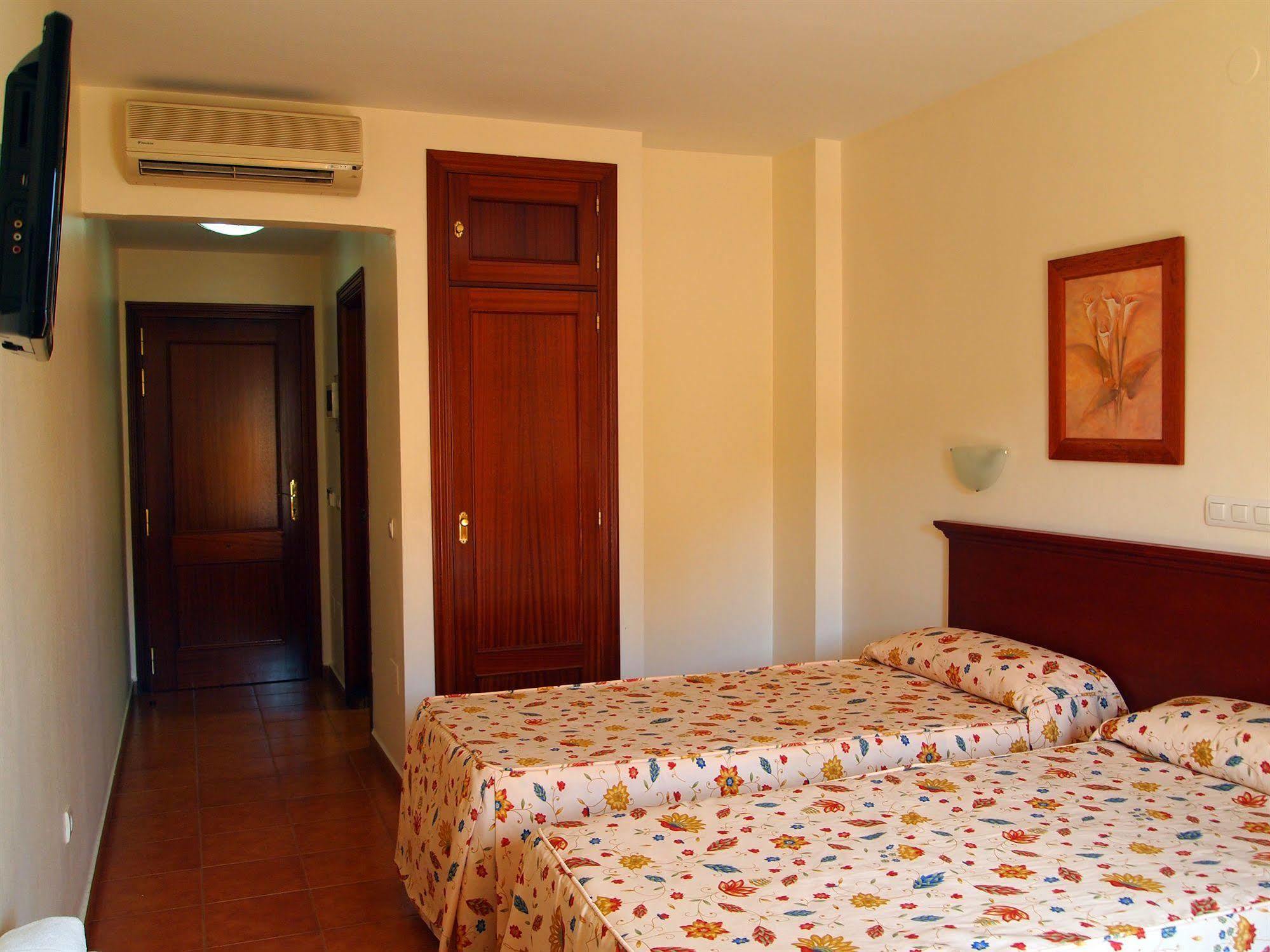 Hotel Galicia Fuengirola Zewnętrze zdjęcie